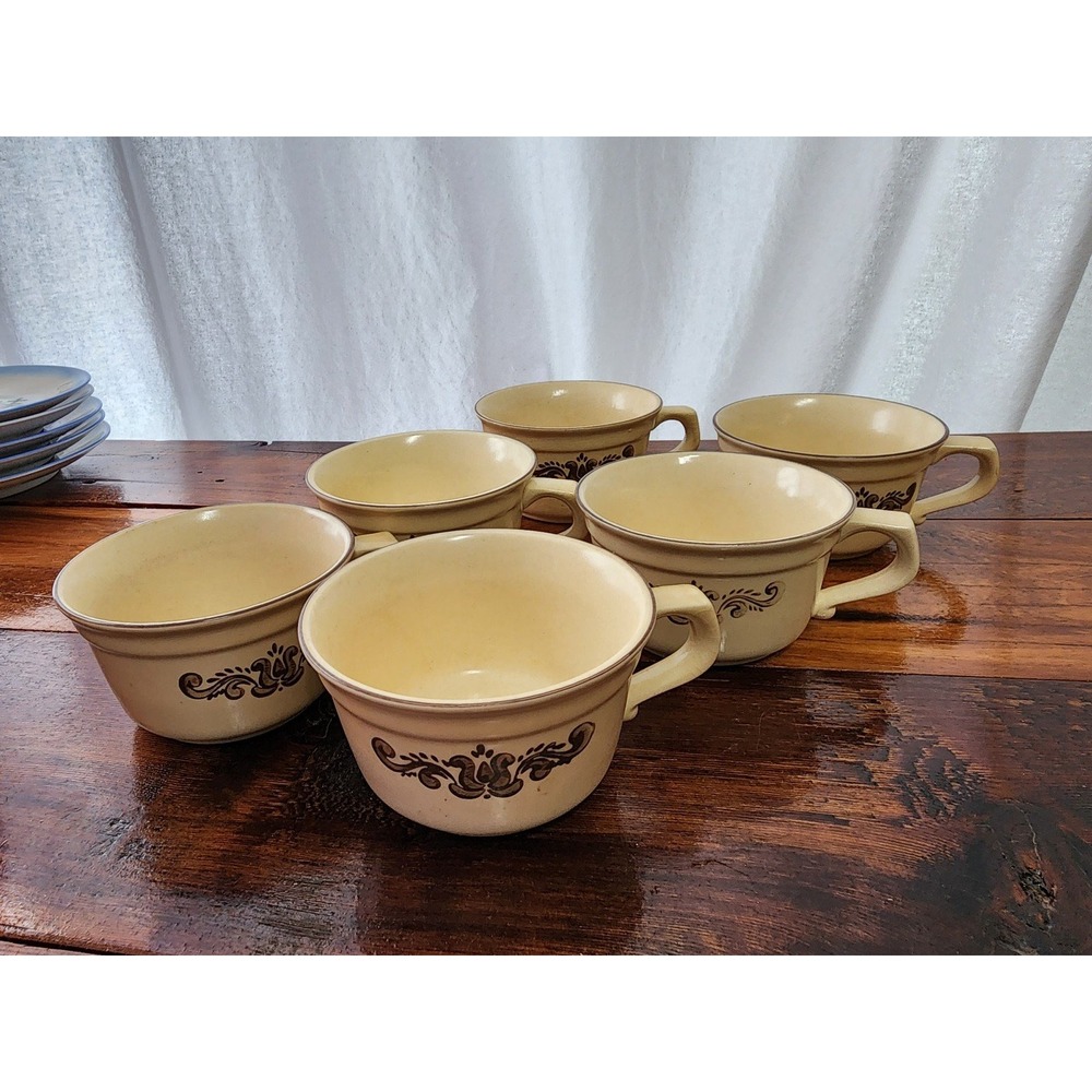 Pfaltzgraff‎ Village Vintage set of six mugs